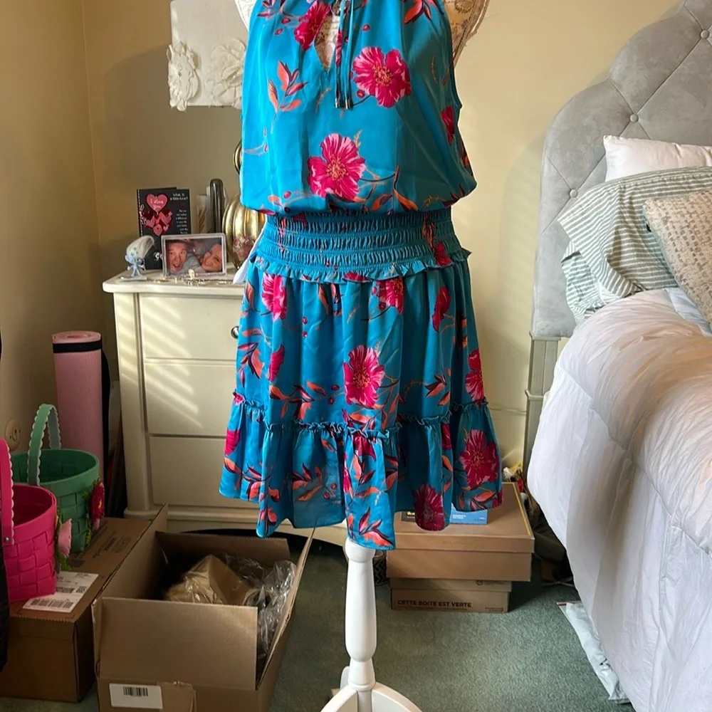 NWT BCBG Teal Floral dress - Picture 2 of 6